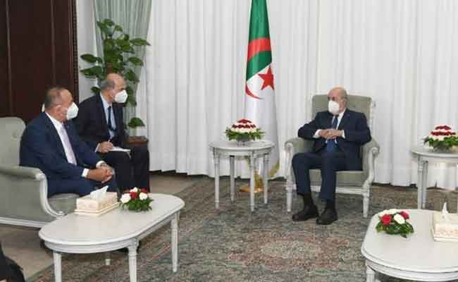 استقبال تبون لوزير خارجية تركيا