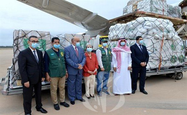 استلام الجزائر مساعدات سعودية للتخفيف من الآثار الناجمة عن حرائق الغابات