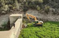شروع السلطات المحلية لتنس بالشلف في عملية تنقية الأودية لتجنب خطر الفيضانات