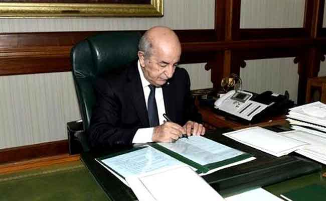 توقيع رئيس الجمهورية مرسوما رئاسيا لاستدعاء الهيئة الناخبة للإنتخابات المحلية