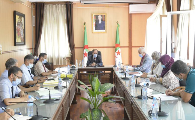 وزير التربية ينصب اللجنة القطاعية المشتركة لمتابعة مشروع المدرسة الرقمية