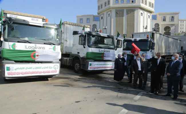 وزارة العمل ترسل قافلة تضامنية محملة ب200 طن من المساعدات لفائدة المتضررين من حرائق الغابات