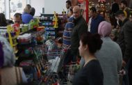 حرب لشراء وتخزين المواد الأولية بعد تفشي دلتا المتحور بالجزائر