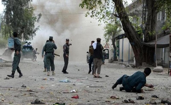 طالبان على أبواب العاصمة