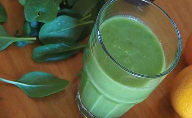 ما هي الفوائد التي يوفرها كوب من مشروب السبانخ يومياً؟