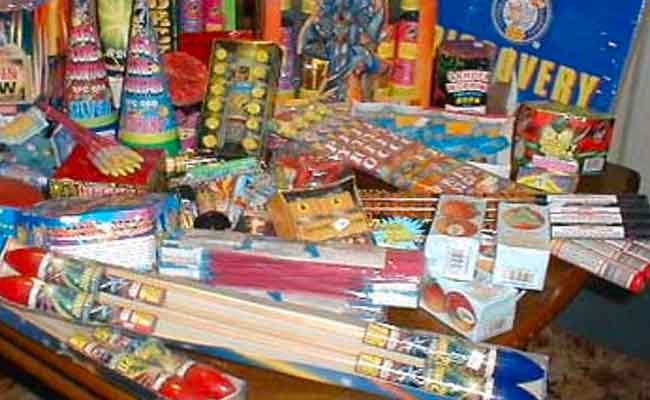 أمن سطيف يحجز أزيد من 107 آلاف وحدة من الألعاب النارية و المفرقعات