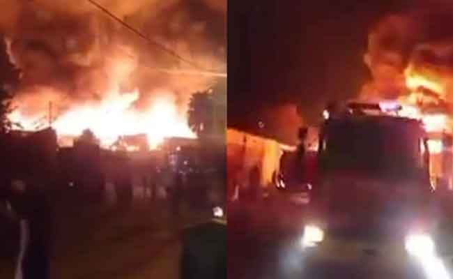 نشوب حريق مهول في في مصنع للشكولاطة بالعاصمة دون تسجيل خسائر بشرية