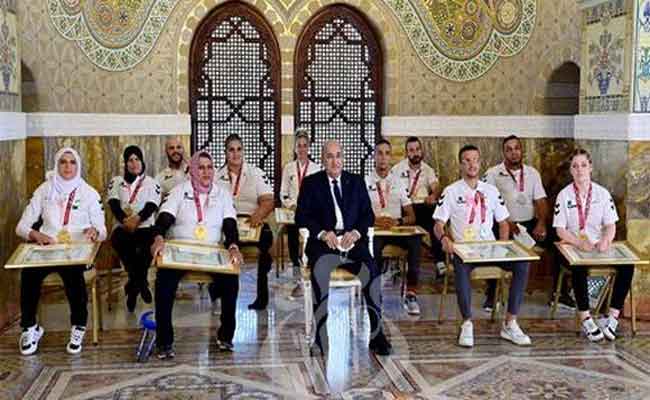 تكريم رئيس الجمهورية للرياضيين المتوجين في الألعاب البرالمبية طوكيو-2020