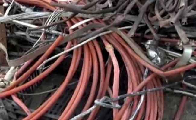 سرقة 800 متر من الكوابل النحاسية بسيدي بلعباس