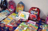 مساهمة وزارة الشؤون الدينية بتوزيع 80 ألف حقيبة مدرسية للمعوزين