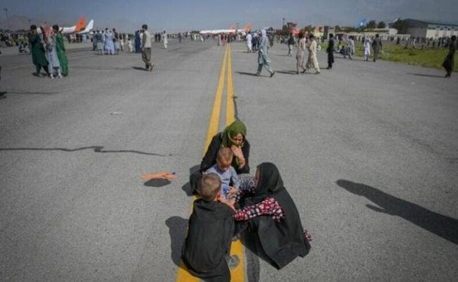 4 ملايين لاجئ أفغاني فروا إلى باكستان