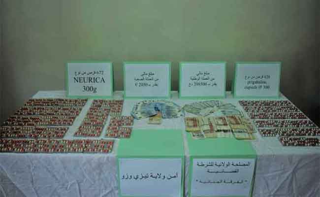 الإطاحة بأربعة تجار للمخدرات و في حوزتهم مهلوسات ومبلغ مالي بتيزي وزو