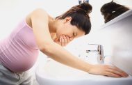 ماذا يعني تقيؤ الدم أثناء الحمل؟ وهل يشير الى الاجهاض؟
