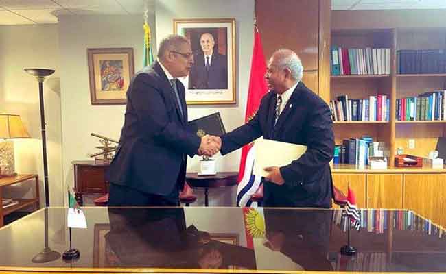 توقيع الجزائر و كيريباتي بيان مشترك لإنشاء علاقات دبلوماسية بين البلدين