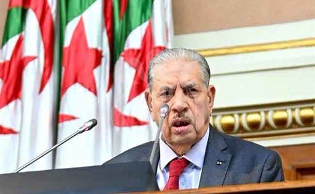 قوجيل : “الاستقلال في القرار السياسي لابد ان يدعم بالاستقلال الاقتصادي”