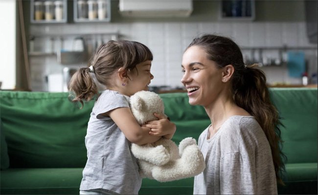 ما هي أبرز المبادئ التي تميّز التربية الايجابية؟