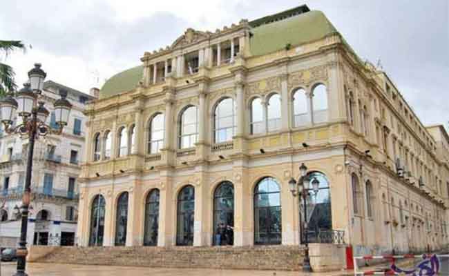 الاعلان عن أسماء الفائزين الستة بمسابقة “سعيد حلمي” للعروض الفكاهية للكبار من تنظيم المسرح الوطني الجزائري…