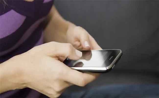 تفكيك شبكة إجرامية دولية مختصة في النصب و الإحتيال عبر الإنترنت بوهران