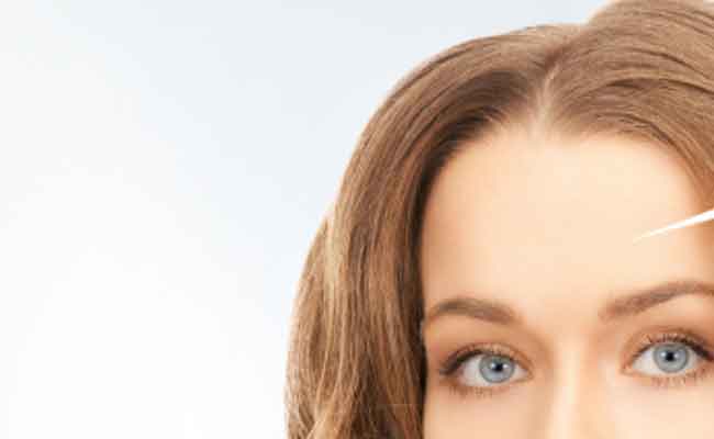 كيف تحمين بشرتكِ من الجفاف خلال فصل الخريف؟