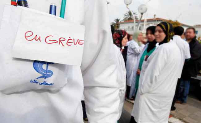 عمال الصحة يتوعدون بالتصعيد إذا لم تستجب الوزارة لمطالبهم