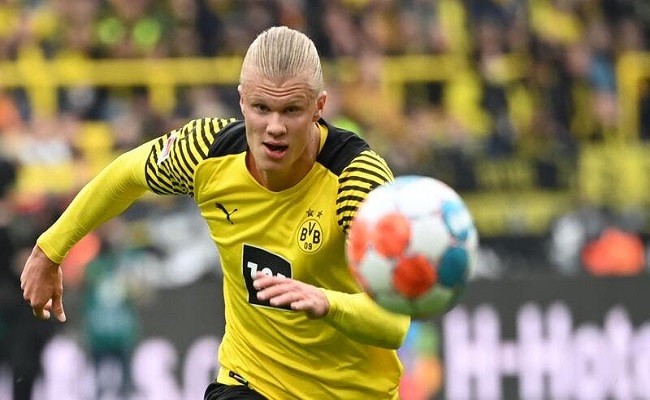 أريد رؤية هالاند بقميص برشلونة…