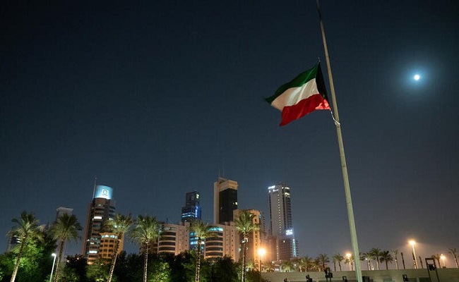 الكويت توقف إصدار التأشيرات للبنانيين