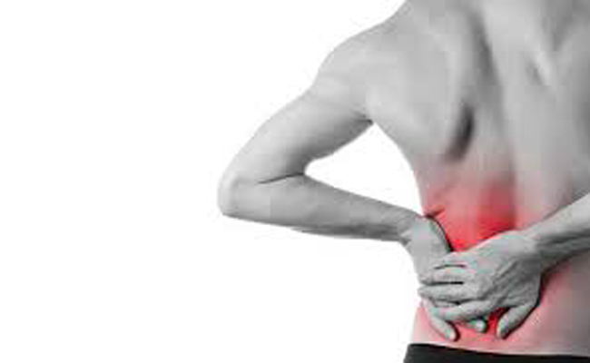 ما الذي يشير اليه الالم في الجانب الايسر من البطن؟