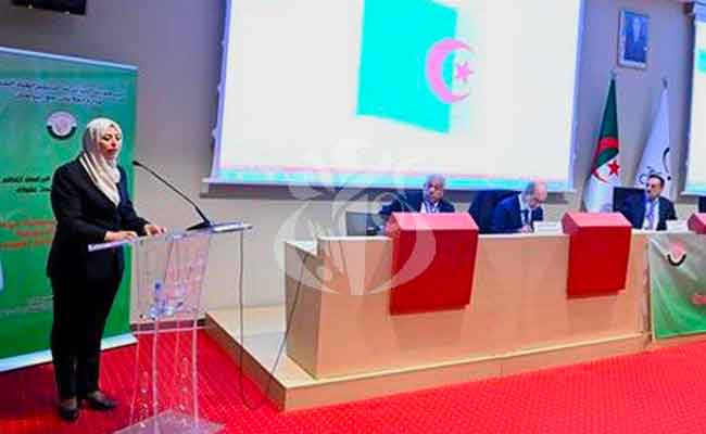 عزوار :ممارسة الرقابة البرلمانية على السياسة العامة “دليل على مدى استقلالية” السلطتين التشريعية والتنفيذية