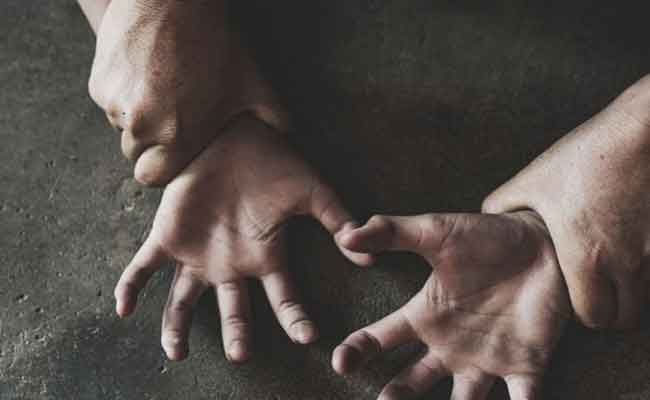 إدانة طالب جامعي و حارس إقامة جامعية اغتصبا طالبة في وهران