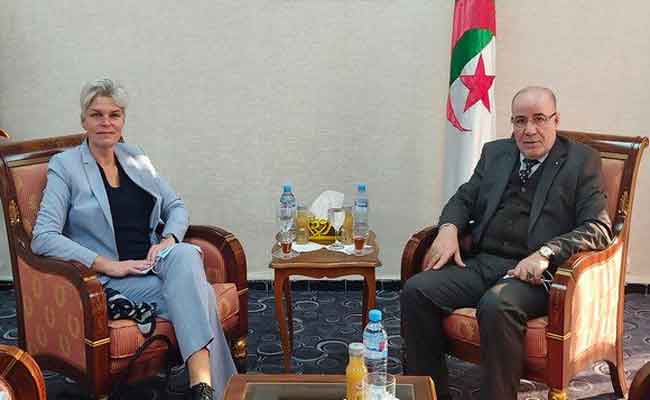استقبال بلمهدي لسفيرة هولندا بالجزائر