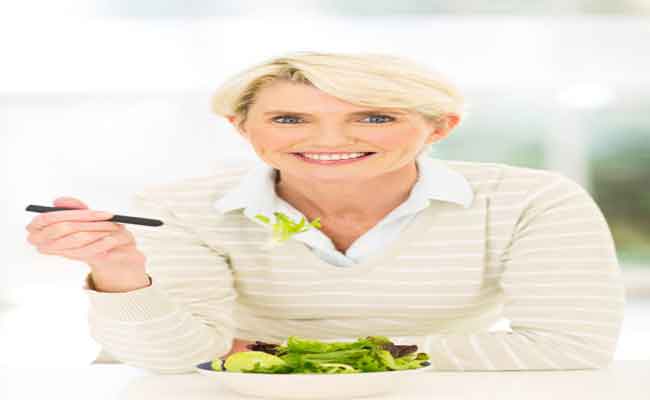 بعد سنّ الخمسين…أنتم بحاجة لهذه النصائح لرجيم صحي ومتوازن!