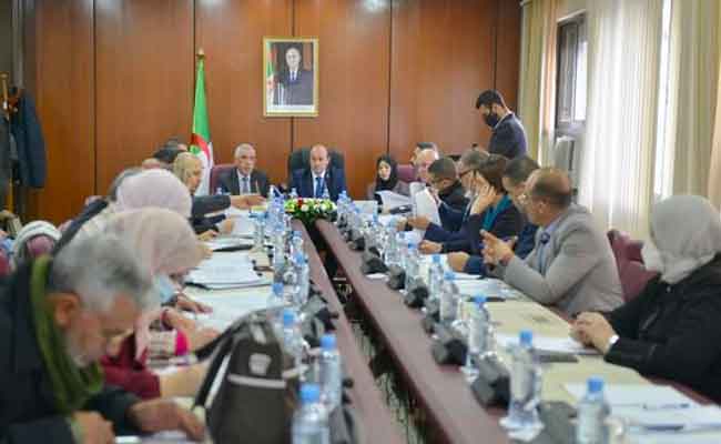 طبي يؤكد أن “تنصيب المحاكم الادارية للاستئناف يكتسي طابعا استعجاليا”