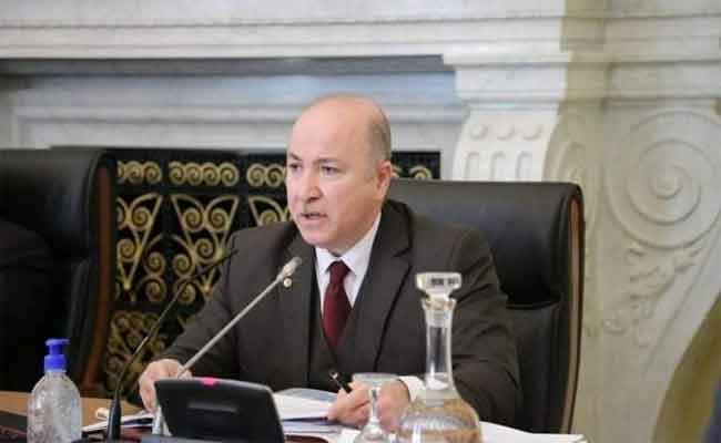 بن عبد الرحمان يدعو البنك الأوروبي لإعادة الإعمار والتنمية إلى وضع خبرته في خدمة الجزائر