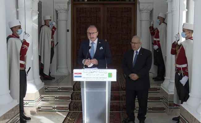 تثمين وزير الخارجية الكرواتي لجهود الجزائر “الرائدة” لإحلال السلم في المنطقة