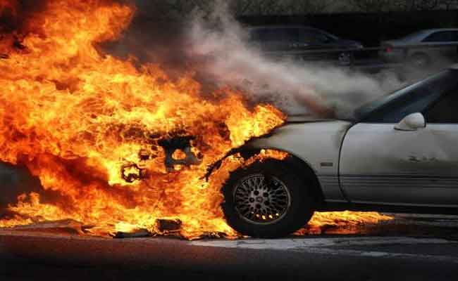 وفاة ستيني تفحما داخل سيارته بالشلف