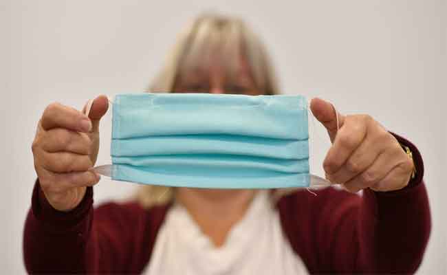 هل صحيح ان ارتداء الكمامة يسبب الصداع؟