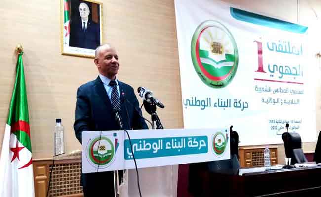 بن قرينة يدعو إلى نبذ خيار “الانفرادية والأحادية” في السعي لإخراج الجزائر من أزمتهاw