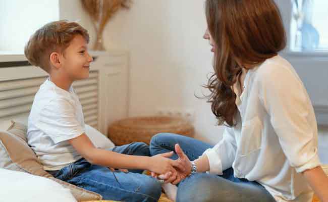 كيف يمكن تربية الطفل على الاحترام؟