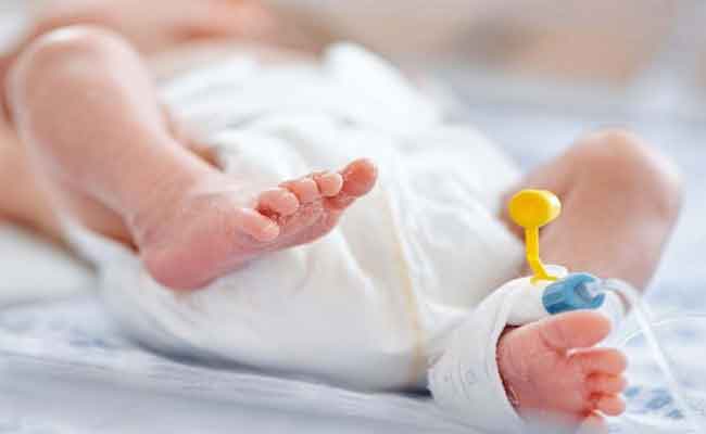 تسجيل إصابة 17 طفلا منهم 7 مواليد جدد بمتحور كورونا ببجاية