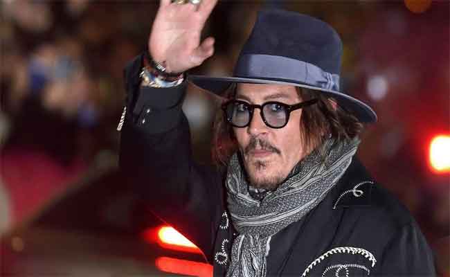 جوني ديب في دور الملك لويس الخامس عشر على الشاشة الفرنسية من توقيع مايوين…