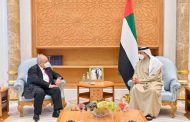 لعمامرة يجري محادثات مع نائب رئيس مجلس الوزراء وزير شؤون الرئاسة الإماراتي