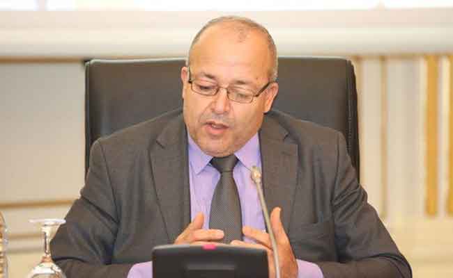 وزير الاتصال يؤكد أن استحداث القناة البرلمانية يكتسي “أهمية بالغة” في مسار تطوير المشهد الإعلامي