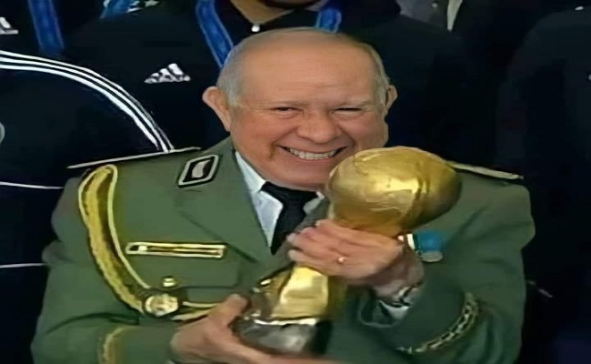 الشعب الذي يقدس الجنرال شنقريحة يستحق كل المعاناة التي يعيش فيها ويستحق أن ينزل عليه الله غضبه