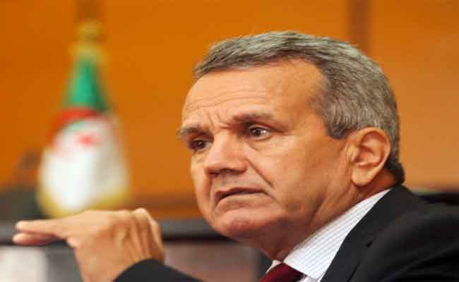 بن بوزيد يؤكد على أهمية التعاقد والرقمنة في تحسين وعصرنة المنظومة الصحية