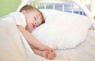 صعوبة النوم عند الطفل قد تكشف عن معاناته من حالة نفسية!
