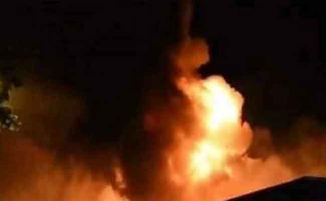 نشوب حريق في ست خيم لبيع الخضر والفواكه بسكيكدة