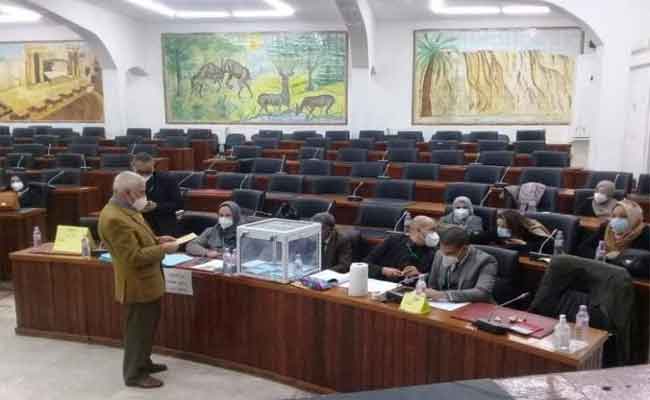 انطلاق انتخابات التجديد النصفي لأعضاء مجلس الأمة عبر جميع الولايات