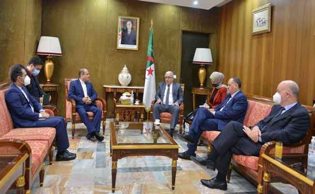 استقبال بوغالي لسفير إيران بالجزائر