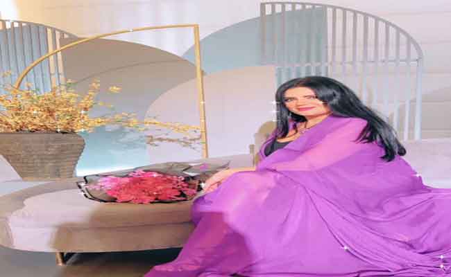 كلودا الشمالي تخطف الأنظارفي كليبها” ست الكل” بعد غياب سنوات عن عالم الغناء…