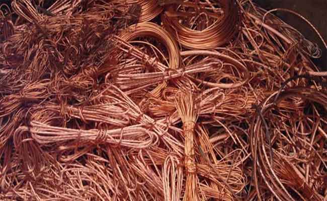 توقيف شخصين يحترفان سرقة الكوابل الكهربائية بأم الدروع بالشلف